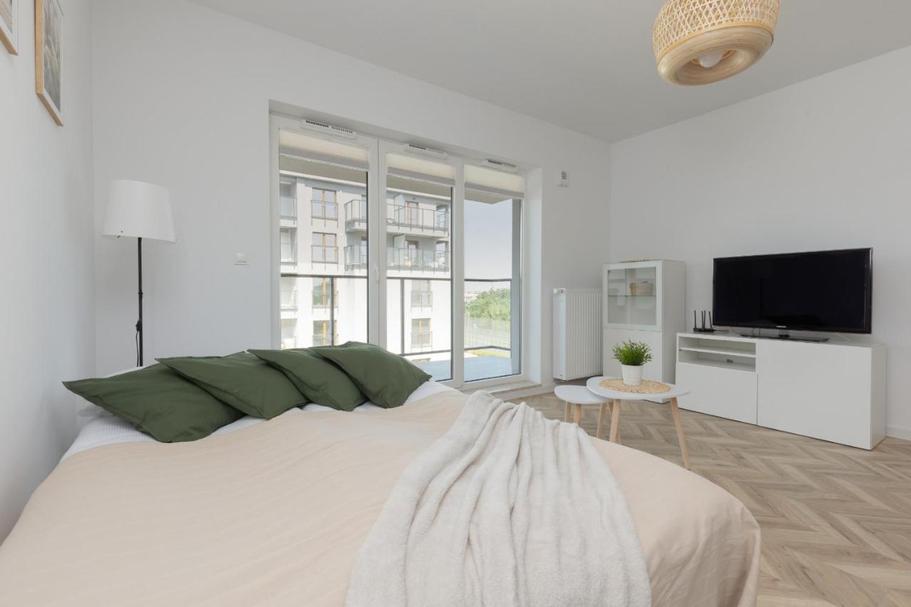 Ursus Sunny Studio For 4 Guests With Parking & Balcony By Noclegi Renters Varsóvia Exterior foto